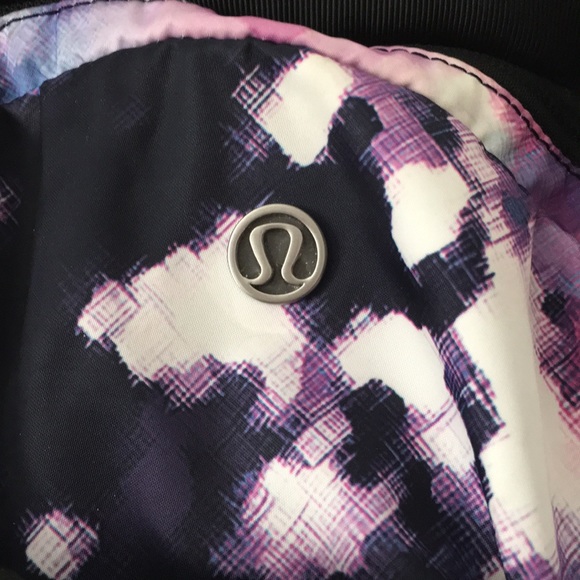 • {Lululemon} Run All Day Backpack • - Picture 4 of 8